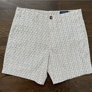 NEW Vineyard Vines HOCKEY SKATES Shorts, Men’s 32